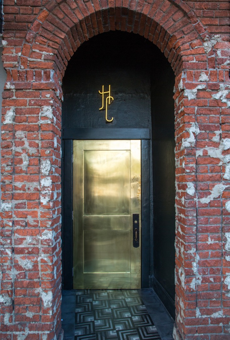 hotel-covell-gold-door_0